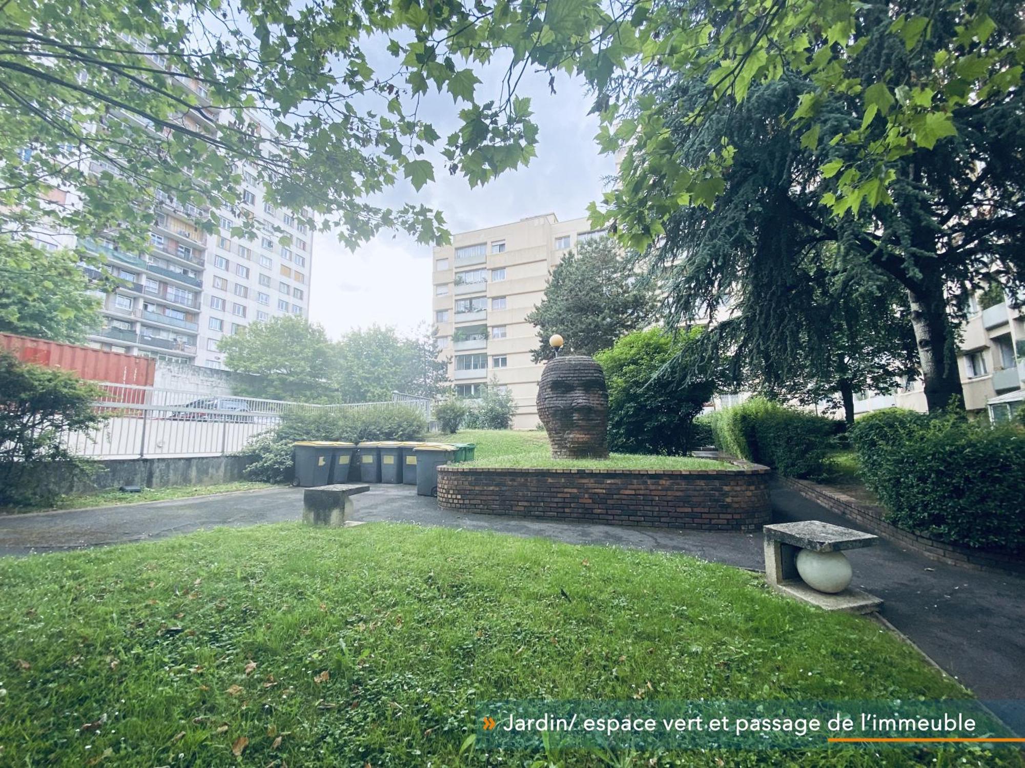 Appartement Parisien Neuf, Moderne Avec Une Grande Salon, 2 Chambres, 4 Lits, Parking Gratuit, 15Min De Paris Et 13 Min Aeroport Orly Vitry-sur-Seine Ngoại thất bức ảnh
